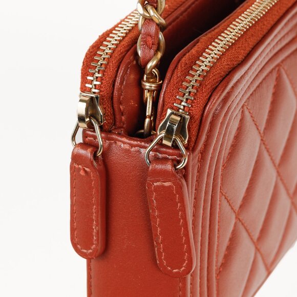Chanel Red Grained Calfskin GHW Quilted Small Boy Clutch With Chain - Picture 8 of 13